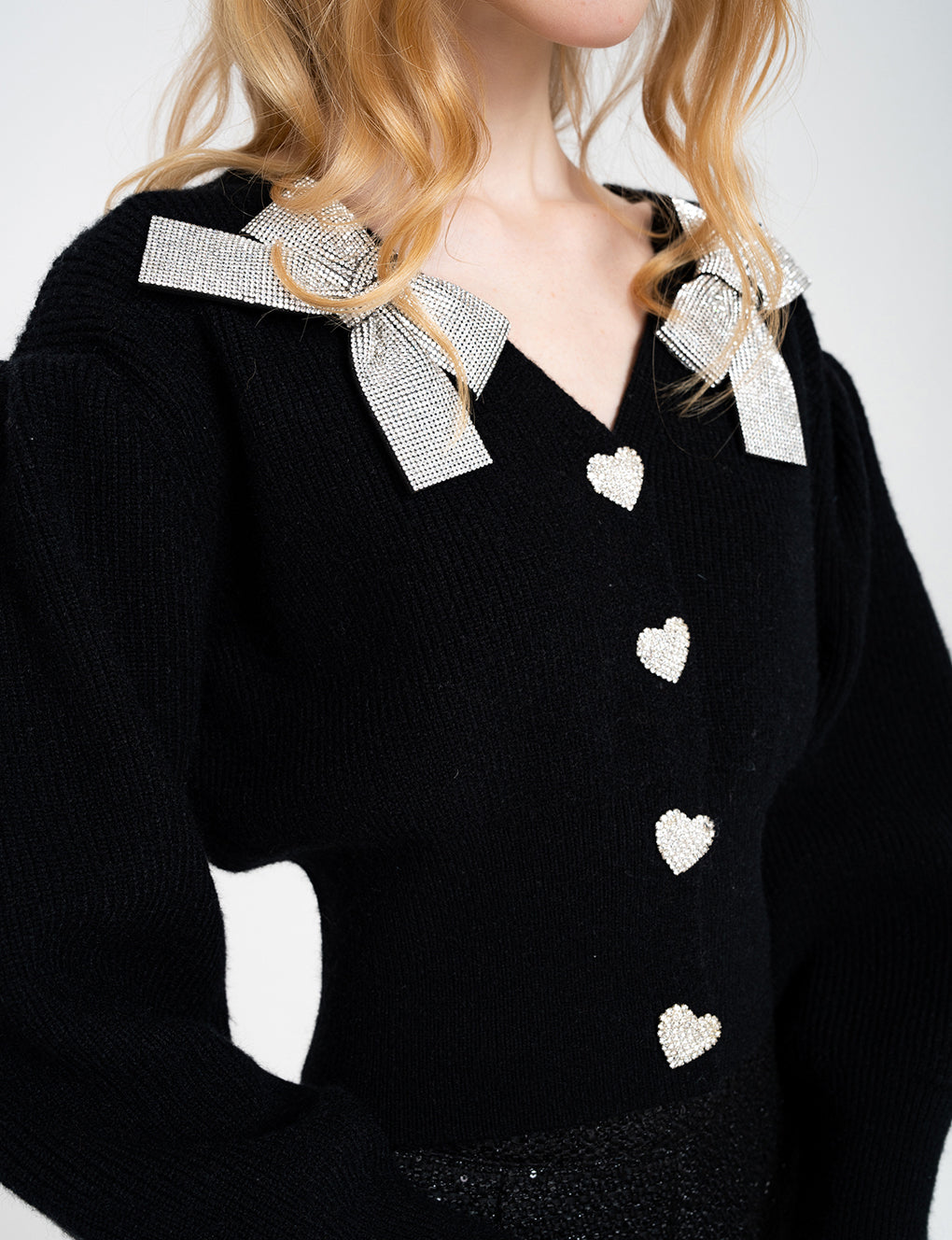 Bow-embellished Dropped Shoulder Heart-design Button-embellished Knitted Jumper